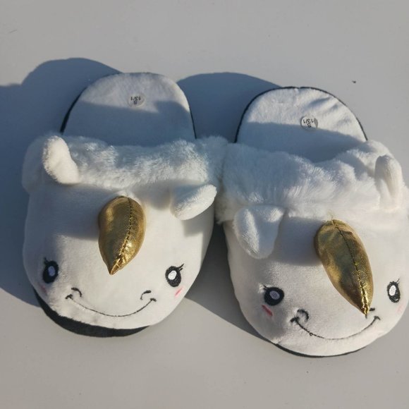 Chasing Unicorns Size S 13/1 White Kids Sleep Wear Slippers - Picture 2 of 9